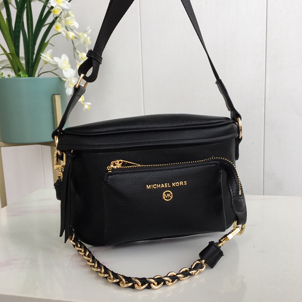 マイケルコースバッグ全体デザイン